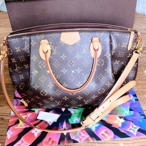 Louis Vuitton Turenne Handbag Monogram Canvas PM